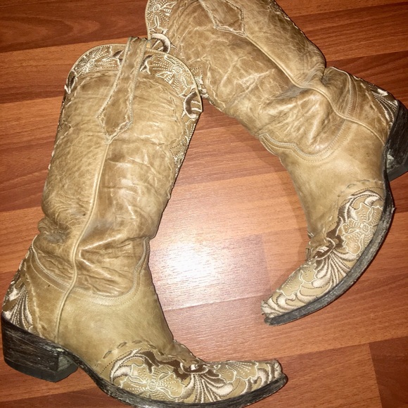 Old Gringo Boots - Picture 1 of 8